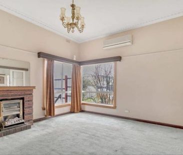 Moonee Ponds - Photo 1