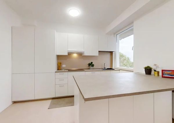 Corso Milano, Padova, Veneto 35139