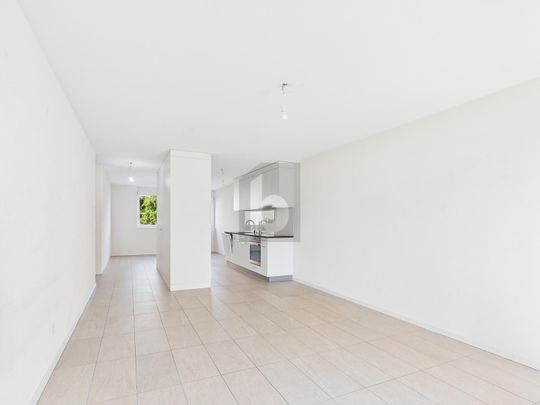 ENSOLEILLÉ AVEC TERRASSE - Photo 1