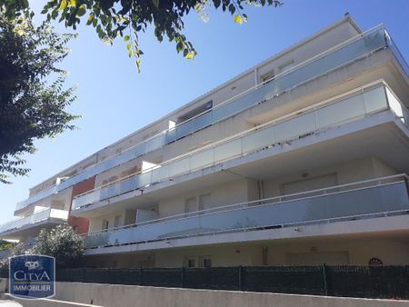 Location Appartement 2 pièces 44m² LUNEL 34400 - Photo 3