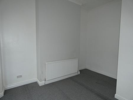 Manchester GFF - Photo 4