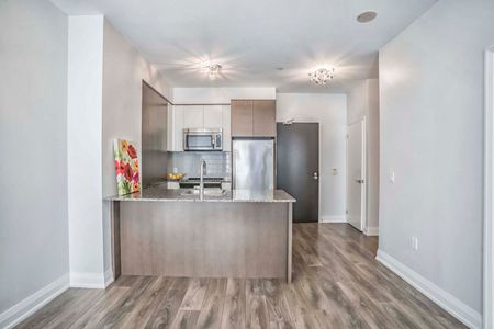 For Lease - 9 Valhalla Inn Road Unit# 112, Toronto, Ontario - Photo 5