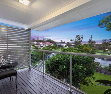 19, Baringa Street, QLD, Morningside - Photo 2