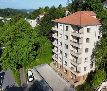 Logement de 3,5 pièces situé à deux pas de l'Université et des écoles HEG et HEIA - Foto 1