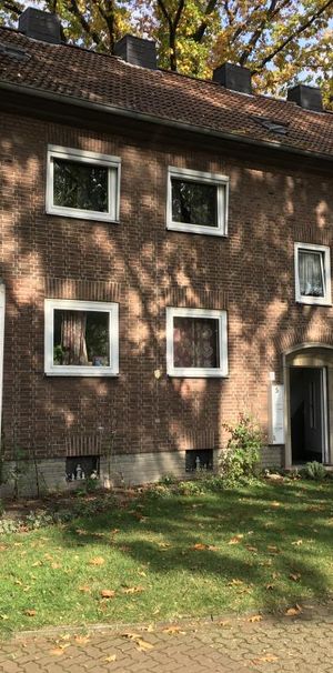 Charmante 3-Zimmer-Etagenwohnung in Bocholt  52 m² mit Laminatboden und Badfenster - Photo 2
