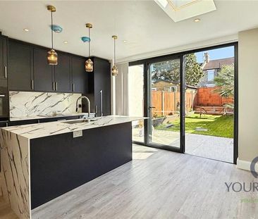 4 bedroom terraced house to rent - Photo 4