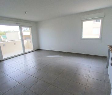 location Appartement T3 DE 57.7m² À NIMES - Photo 1