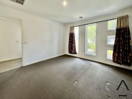 Four Bedroom plus Study or Fifth Bedroom *OPEN FOR INSPECTION WEDNESDAY 23RD SEPTEMBER 2024 2:30 - 2:45 PM - PLEASE REGISTER TO VIEW* - Photo 3