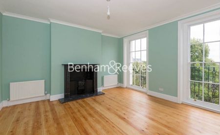 3 Bedroom house to rent in Southwood Lane, Highgate, N6 - Photo 2