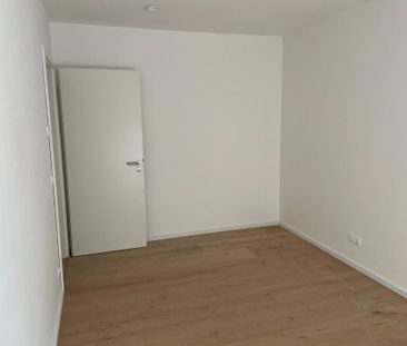 2-Room Apartment in a New Building / 2-Zimmer-Wohnung im Neubau - Photo 3