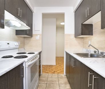 5320 Av. Bourret Montréal (Côte-des-Neiges, QC H3X - Photo 5