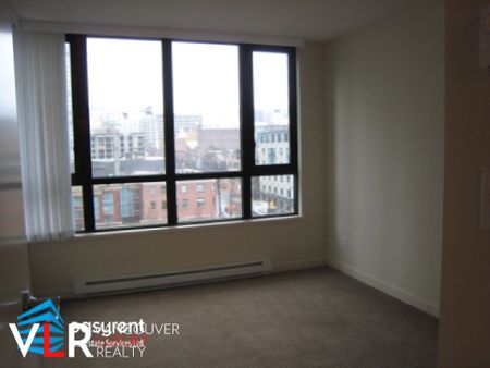 Condo in Downtown Vancouver, BC - Photo 2