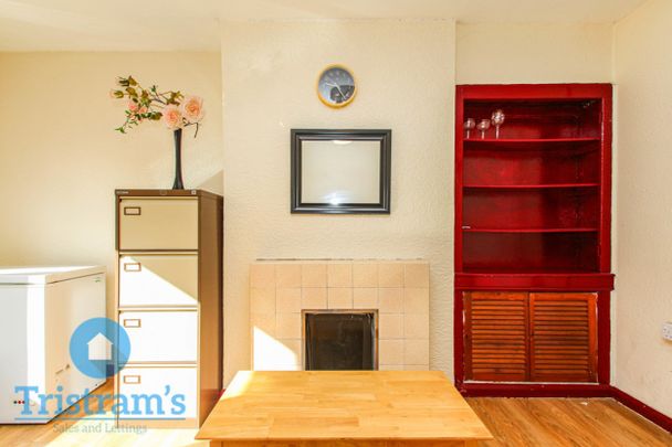 3 bed Mid Terraced House for Rent - Photo 1