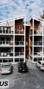 MAGNIFIQUE 5 1/2 à Venise en Québec - Photo 4