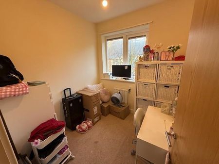 3 bedroom terraced house to rent - Photo 5