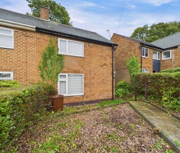 3 bedroom Semi-detached house to rent - Photo 2