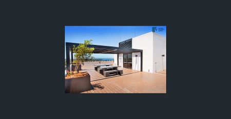 "Comfortable Inner-city living" - Photo 5