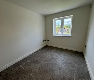 4 Bedroom Detached To Let - Photo 1