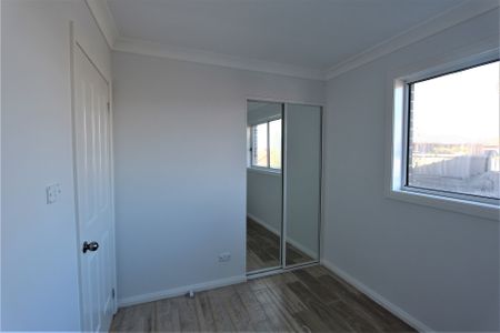 8A Broughton Street - Photo 3