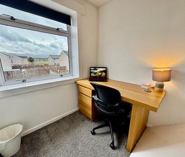 2 bedroom semi-detached house to rent - Photo 6