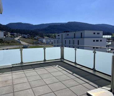 Dans immeuble récent - attique de 3.5 pièces - Photo 4