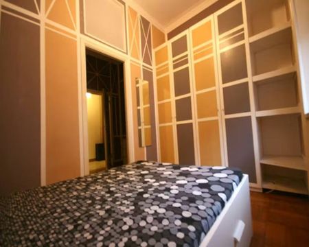 Via Giulio e Corrado Venini, Milan, Lombardy 20124 - Photo 3