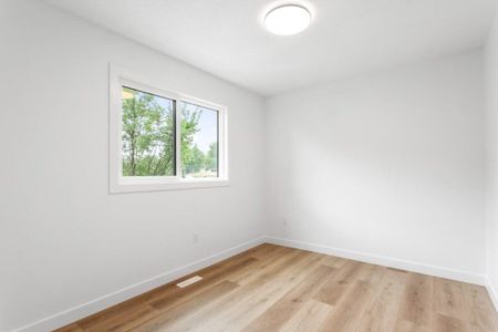 Edmonton Unfurnished townhouse Rental in Hazeldean - Beautiful Townhome With Air Conditioning - Photo 3