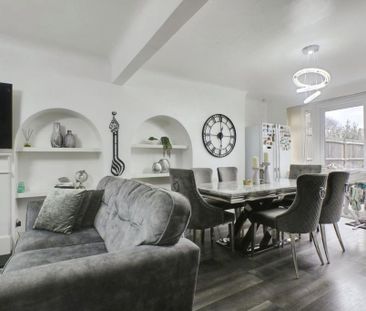 4 bedroom terraced house to rent - Photo 2