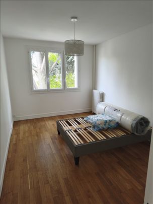 3 pièces - Meublé - 60 m² - 2ème étage - Colocation non autorisée - Photo 1