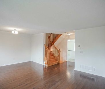 For Lease - 3323 Southwick Street, Mississauga, Ontario - Photo 2