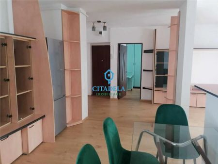 Apartament 2 camere, Centru-, 350 euro - Fotografie 2
