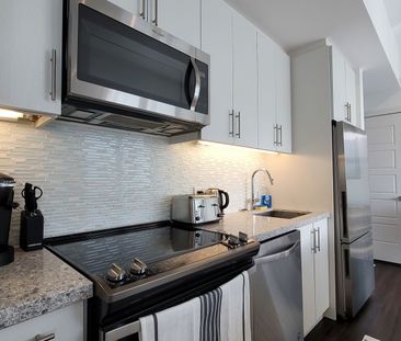 For Lease - 275 Broward Way Unit# 64, Innisfil, Ontario - Photo 2