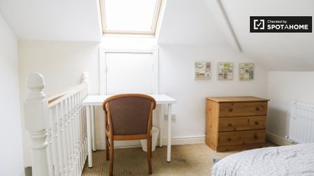 Cozy room to rent in 7-bedroom flat in Stoneybatter, Dublin - Photo 4