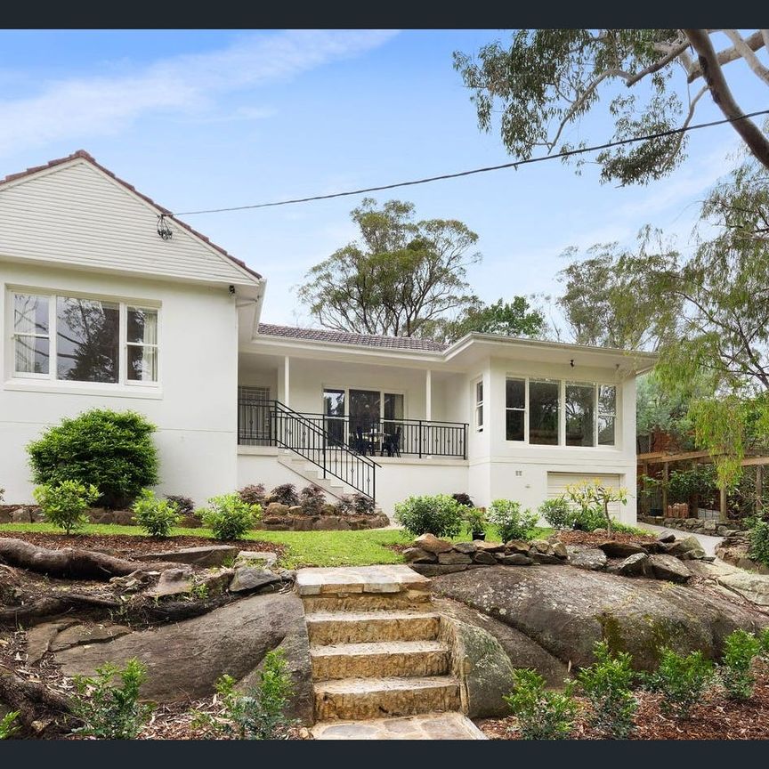 Beautifully Presented | Charming Family Home | Versatile Floorplan - Photo 1