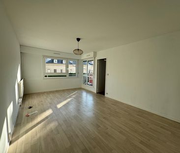 Location Appartement 3 pièces 63m² - Photo 1