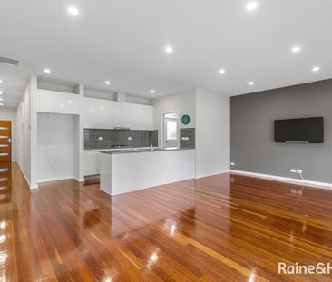 Peaceful & Spacious Living! - Photo 5