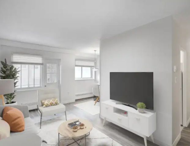 Sunnybrooke | 5460 Sunnybrooke Avenue, Côte Saint-Luc - Photo 1
