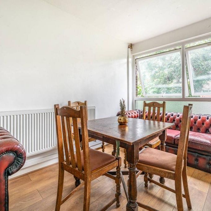 5 bedroom house to rent - Photo 1