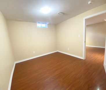 For Lease - 28 Amaryllis Drive, Brampton, Ontario - Photo 5