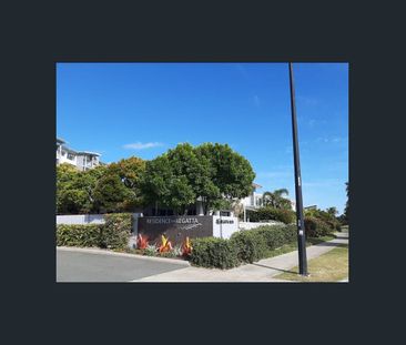 AMAZING WATER VIEWS FROM YOUR TOP FLOOR APARMENT - Photo 1