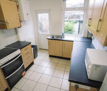 6 bedroom house share to rent - Photo 4