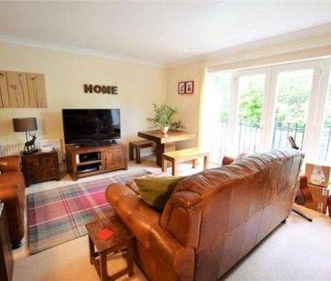 Ogden Park, Bracknell, RG12 - Photo 2