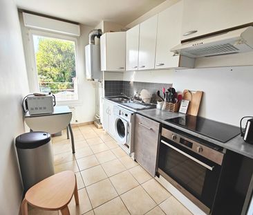 Location Appartement 2 pièces 48m² - Photo 5