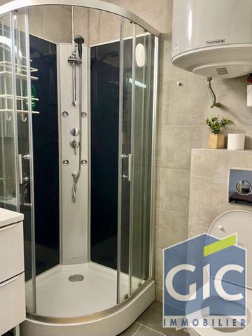 Location Appartement 2 pièces 33m² - Photo 4