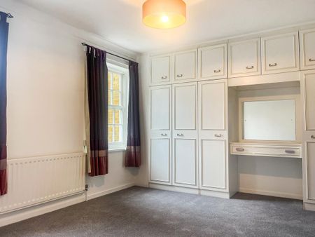 4 bedroom townhouse to rent - Photo 5