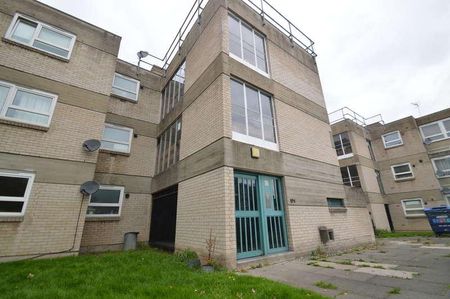 Woodhurst Road, Abbeywood, London, SE2 - Photo 5