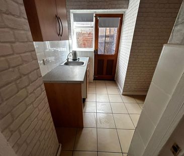 3 bedroom terraced house to rent - Photo 5