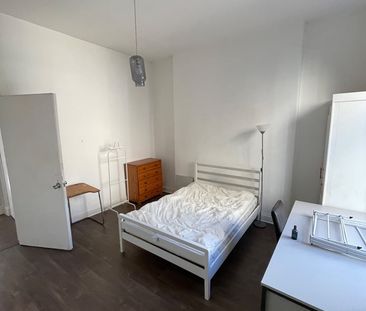 4 Bed Flat, Argyle St, G3 - Photo 4