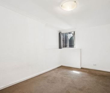 Two Bedroom Apartment - Photo 2