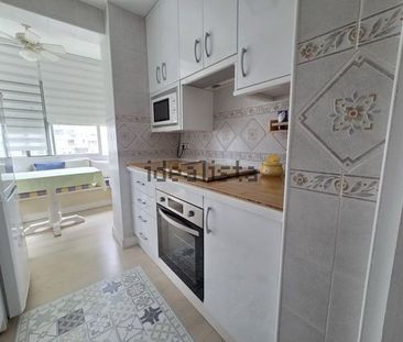 Alquiler de piso en La Colina - Photo 1